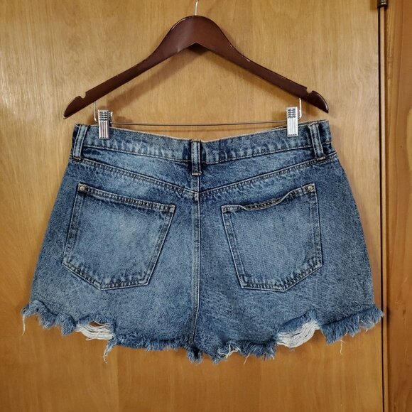 NoBo High Rise Cutoff Jean Shorts Womens 15 Distressed Med Wash - Picture 2 of 3